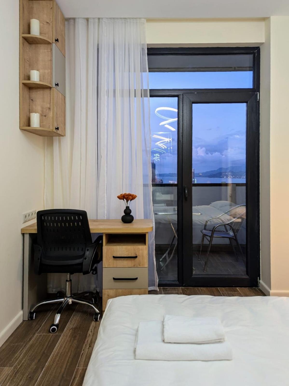 Intourist Residence Premium Studio Batumi Exterior foto